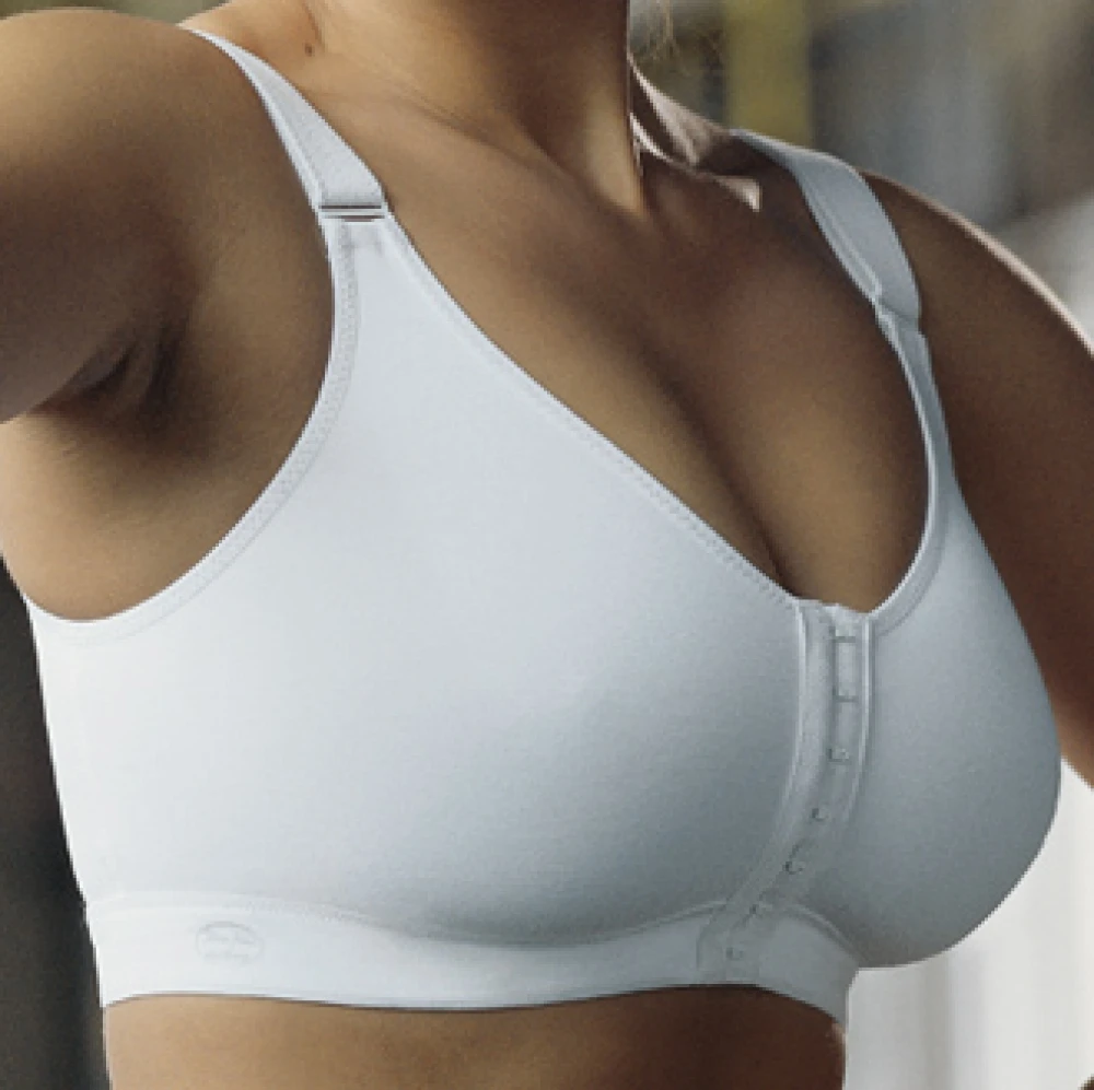 Front Fastening Sports Bra - 5523 5 Front Fastening Sports Bra - 5523 - Image 5