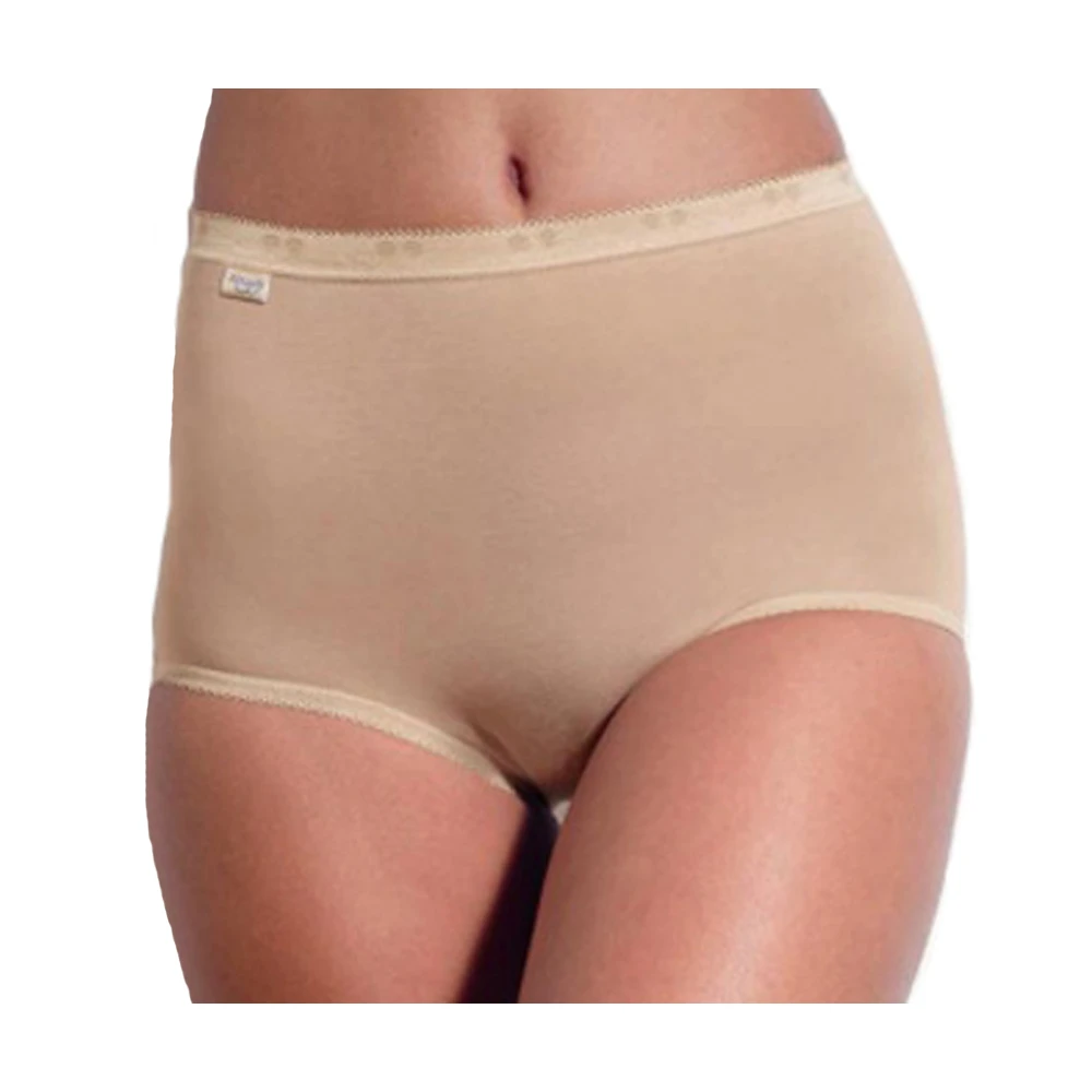 Sloggi Maxi Basic Womens Brief 4 Pairs (3+1 FREE) - MAXI 1 Sloggi Maxi Basic Womens Brief 4 Pairs (3+1 FREE) - MAXI