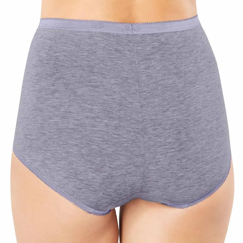 Sloggi Maxi Basic Womens Brief 4 Pairs (3+1 FREE) - MAXI 3 Sloggi Maxi Basic Womens Brief 4 Pairs (3+1 FREE) - MAXI - Image 3