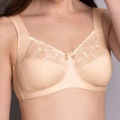 Lucia Soft Cup Firm Support Comfort Bra - 5823 8 Lucia Soft Cup Firm Support Comfort Bra - 5823 -Outlet Comfort Soft Cup Bra Store img034620
