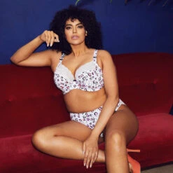 ELOMI Lucie Underwired Plunge Bra - EL4490 11 ELOMI Lucie Underwired Plunge Bra - EL4490 -Outlet Comfort Soft Cup Bra Store img041919